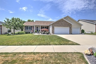 135 Covington Ave, Mount Zion, IL 62549