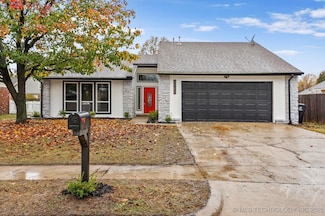 2416 S Elder Ave, Broken Arrow, OK 74012
