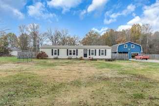 3813 Highway 76, Cottontown, TN 37048