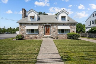 400 Newport Ave, Pawtucket, RI 02861