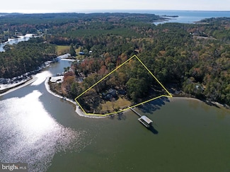 310 Brush Neck Rd, Susan, VA 23163