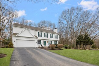 161 Sleepy Hollow Farm Rd, Warwick, RI 02886