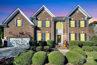 6809 Old Persimmon Dr, Charlotte, NC 28227