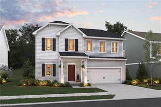 314 River Run Dr, North Ridgeville, OH 44035