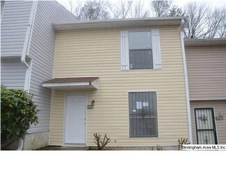6209 Crest Green Rd Unit 48, Birmingham, AL 35212