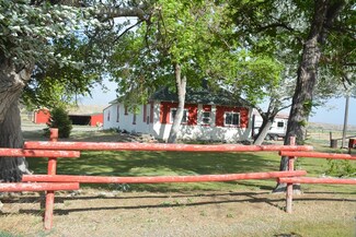 4527 Orchard Bench Rd, Basin, WY 82410