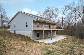 89 Century Oaks Ln, Leslie, MO 63056