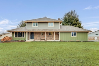 2341 Timberlea Dr, Woodbury, MN 55125