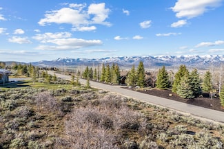 7991 N West Hills Trail Unit 2, Park City, UT 84098