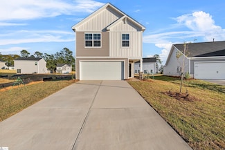119 Southern Magnolia Ln, Laurens, SC 29360