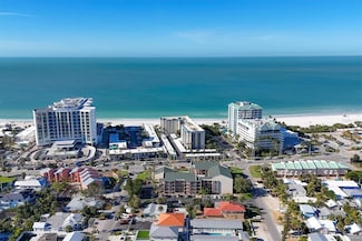 845 Benjamin Franklin Dr Unit 104, Sarasota, FL 34236