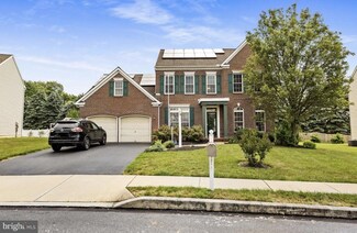 224 Charlan Blvd, Mount Joy, PA 17552