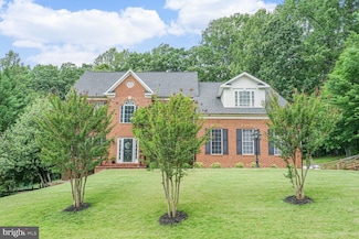 4904 Charmed Ct, Woodbridge, VA 22192