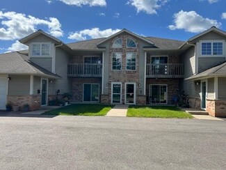 628 Shepherds Dr Unit 3, West Bend, WI 53090