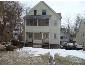 100 Acushnet Ave Unit 102, Springfield, MA 01105