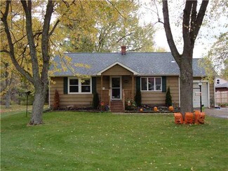 272 Hall Rd, Elma, NY 14059