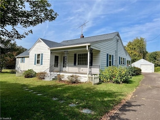 731 Cornatzer Rd, Mocksville, NC 27028