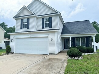 4236 Redspire Ln, Fayetteville, NC 28306