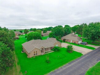 602 E Kennedy St, Lexington, OK 73051