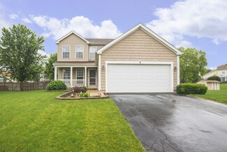 3 Oxford Ct, South Elgin, IL 60177