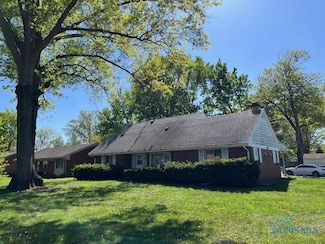 125 Bonaparte Dr, Toledo, OH 43615