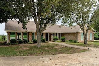 8775 Leonard St, Kingston, OK 73439