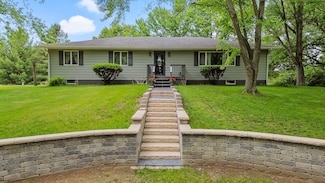 8786 N 100 W, Wheatfield, IN 46392