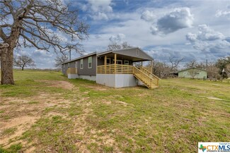 3360 E Hwy 97, Gonzales, TX 78629