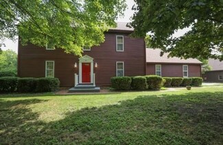 661 Orchard Terrace Dr, New Wilmington, PA 16142