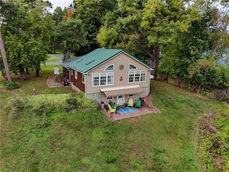 14321 Roosevelt Hwy, Waterport, NY 14571