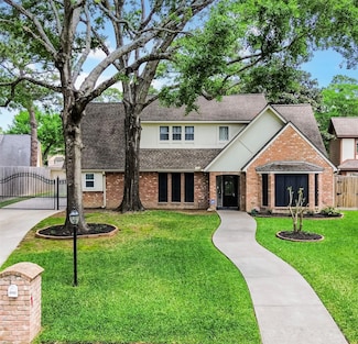 17526 Majestic Forest Dr, Spring, TX 77379