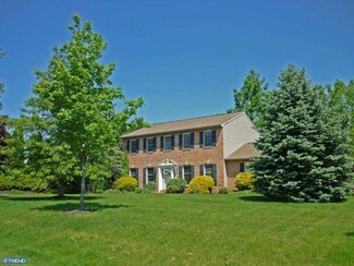 65 Guigley Dr, Mohnton, PA 19540