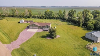 26788 485th Ave, Valley Springs, SD 57068