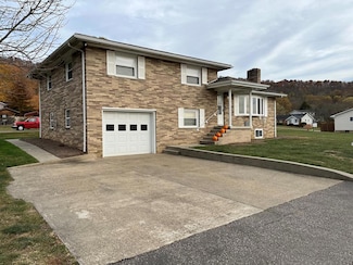 164 Paddock Green Dr, New Martinsville, WV 26155