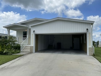 34844 Robins Song Rd Unit 832, Zephyrhills, FL 33541