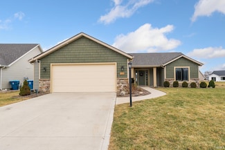 17236 Hudson Cove, Huntertown, IN 46748