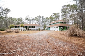 42 Brite Ln, Oriental, NC 28571