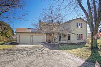 17604 Devall Rd, Spencerville, IN 46788