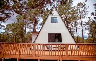 2124 Forest Park Dr, Overgaard, AZ 85933