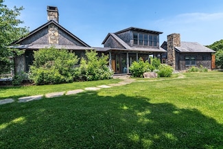 15 Old Farm Rd, Chilmark, MA 02535