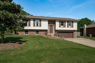 3297 Carriage Ln, Lexington, KY 40517