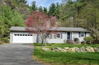 13 Great Rock Rd, Sherborn, MA 01770