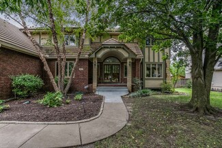 9411 E Cross Creek St, Wichita, KS 67206
