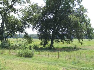 000 S Wade Rd, Marietta, OK 73448