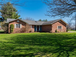 6895 Spieth Rd, Medina, OH 44256
