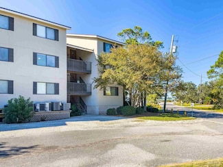 14100 River Rd Unit 236, Pensacola, FL 32507