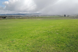 751 Lazy Heart Dr, Stevensville, MT 59870