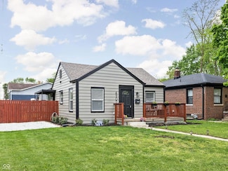 4902 Kingsley Dr, Indianapolis, IN 46205