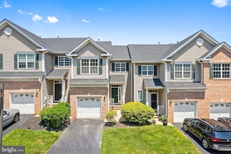 33 Kennedy Ct, Princeton, NJ 08540