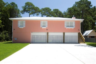 106 Buchanan St, Dauphin Island, AL 36528